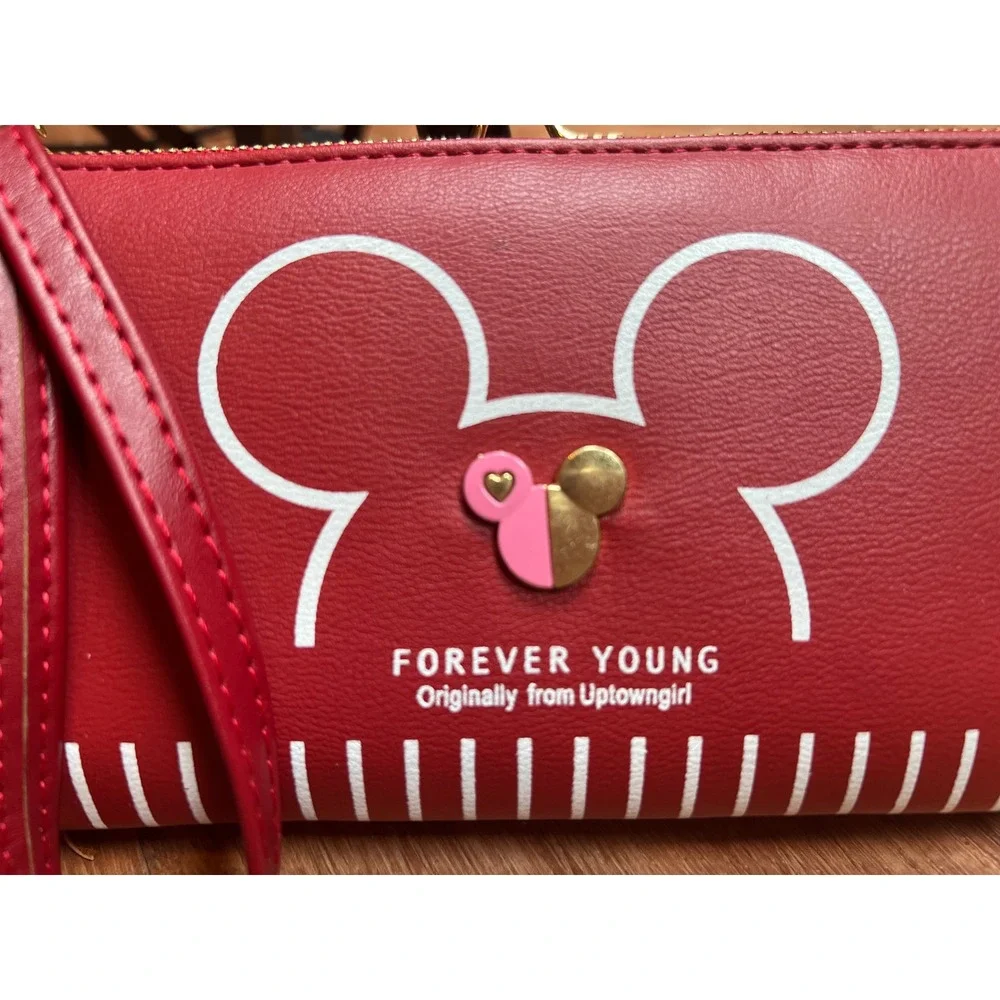 Forever Young Mouse Wristlet Wallet Women Red Kiss Lock Graphic NEW with Flaw